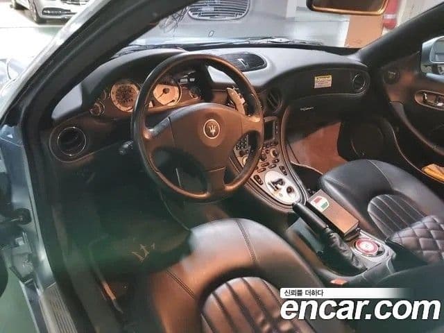 Maserati купе 4.2 V8, 2004 7