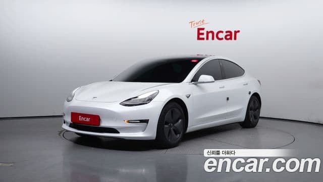 Tesla модель 3 Long Range, 2020 1
