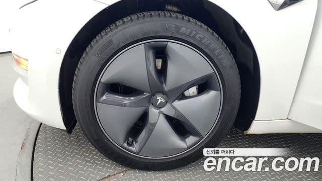 Tesla модель 3 Long Range, 2020 все фото