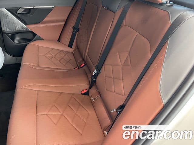 BMW 5시리즈 (G60) 530i xDrive M Sport, 2025 10