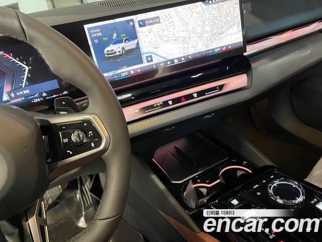 BMW 5시리즈 (G60) 530i xDrive M Sport, 2025 12