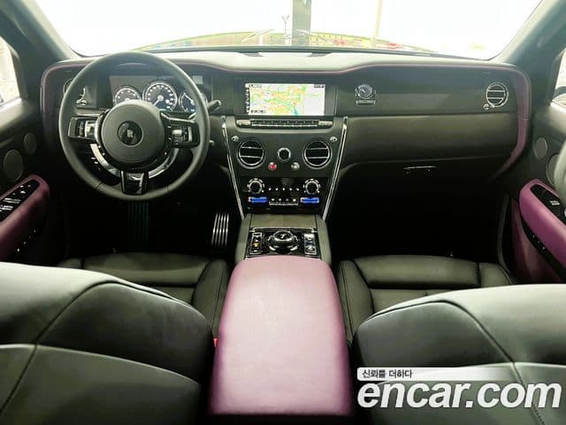 Rolls-Royce Cullinan, 2023 7