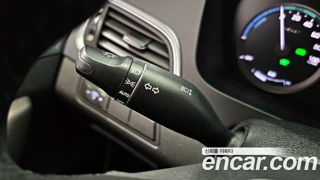 Hyundai LF Sonata гибрид Modern, 2017 16