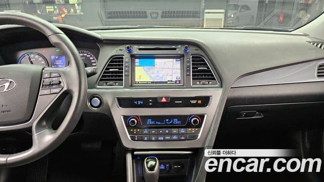 Hyundai LF Sonata гибрид Modern, 2017 20