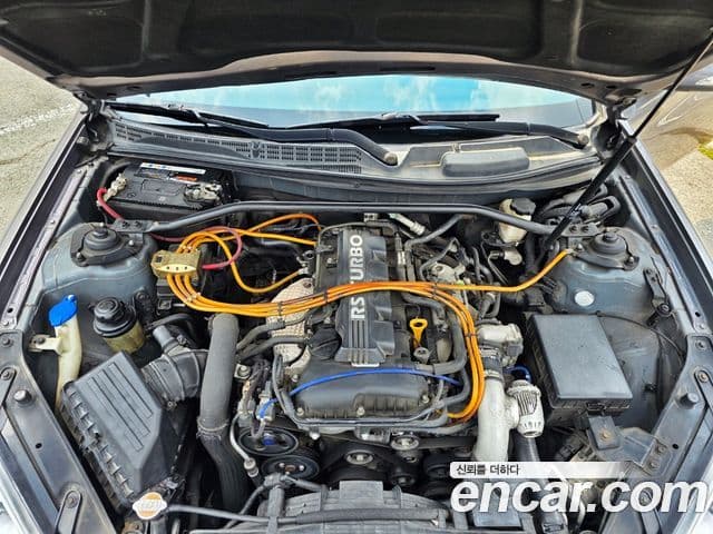 Hyundai Genesis купе 200 турбо R, 2009 18