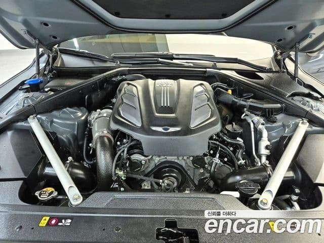 Genesis G90 Premium Luxury, 2021 все фото