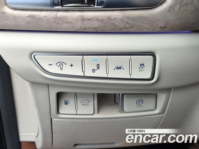 Genesis G90 Premium Luxury, 2021 15