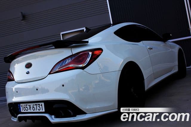 Hyundai Genesis купе 380 GT-P, 2010 4