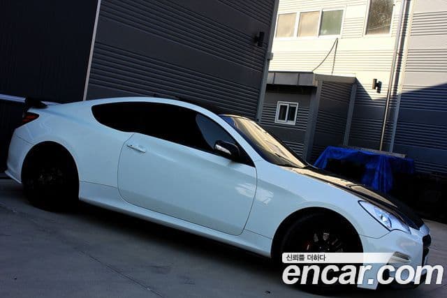 Hyundai Genesis купе 380 GT-P, 2010 15