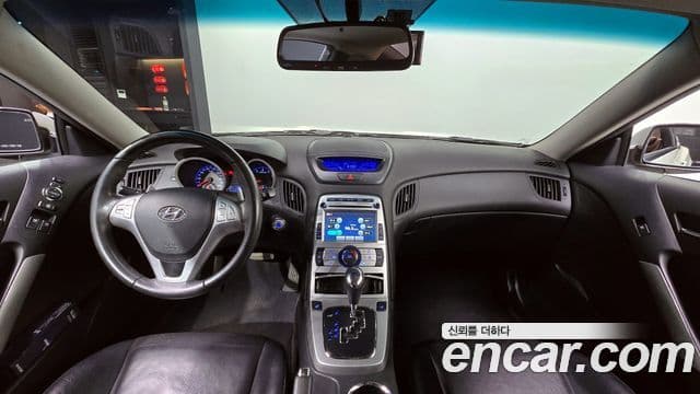 Hyundai Genesis купе 380 GT-P, 2010 20