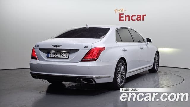 Genesis EQ900 Premium Luxury, 2016 2