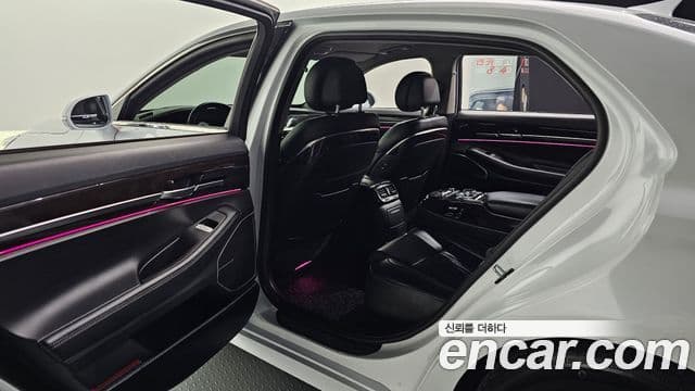 Genesis EQ900 Premium Luxury, 2016 11