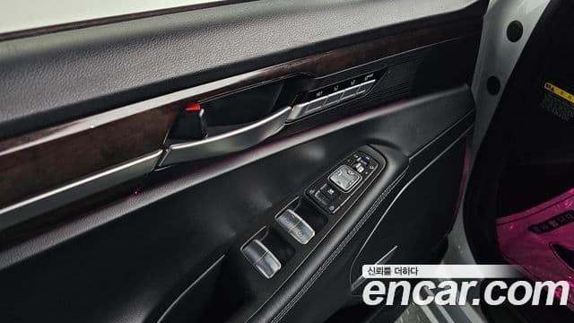 Genesis EQ900 Premium Luxury, 2016 13