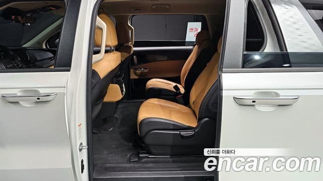 Kia Carnival 4세대 Prestige, 2023 12