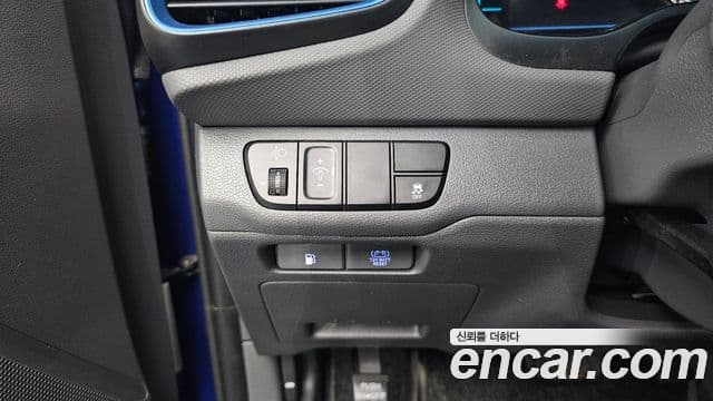 Hyundai Ioniq гибрид, 2019 14