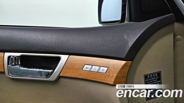 Kia Mohave 4WD KV300, 2014 17