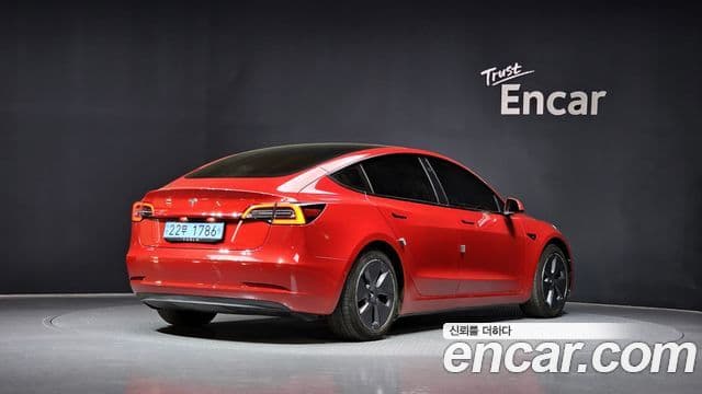 Tesla модель 3 Standard Range Plus, 2021 2