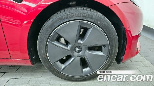 Tesla модель 3 Standard Range Plus, 2021 все фото