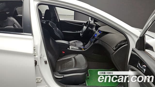 Hyundai YF Sonata топовая версия, 2010 10