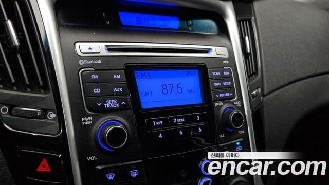 Hyundai YF Sonata топовая версия, 2010 14