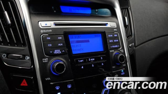 Hyundai YF Sonata топовая версия, 2010 15