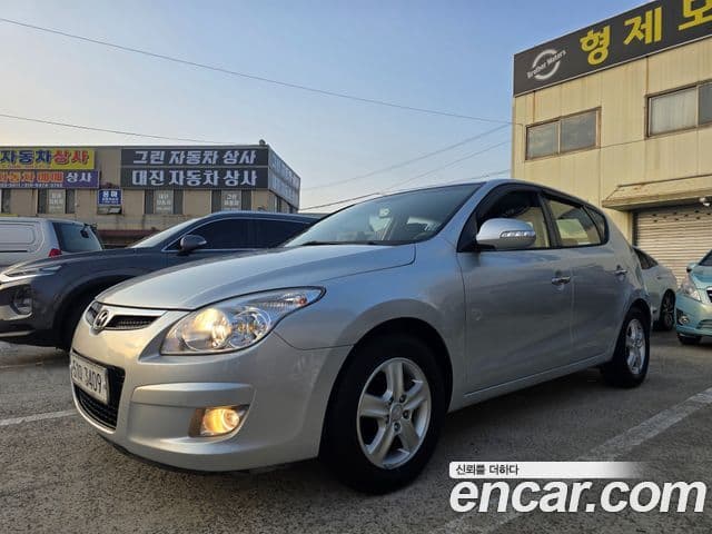 Hyundai i30 Luxury, 2010 1