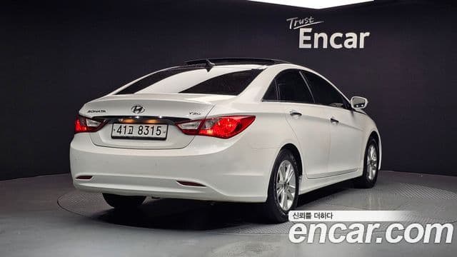 Hyundai YF Sonata LPI top, 2011 2