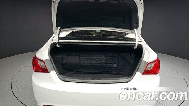 Hyundai YF Sonata LPI top, 2011 20