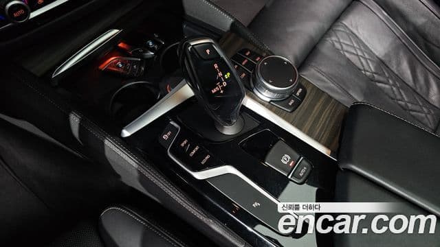 BMW 5시리즈 (G30) 530i Luxury Plus, 2018 9