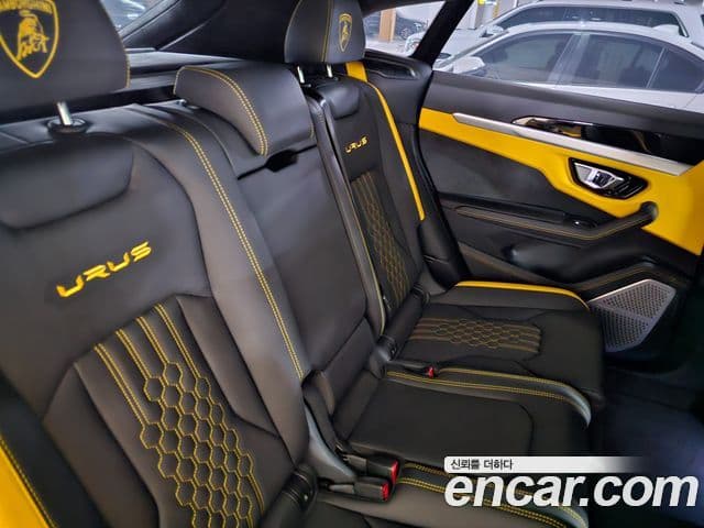 Lamborghini Urus 4.0 V8 S, 2024 10