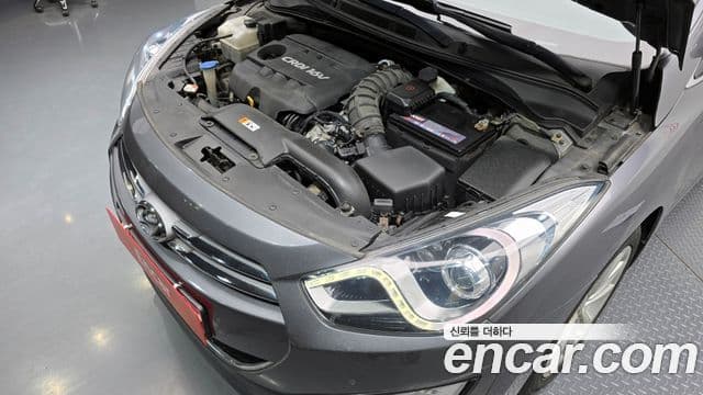 Hyundai i40 살룬 PYL, 2014 6