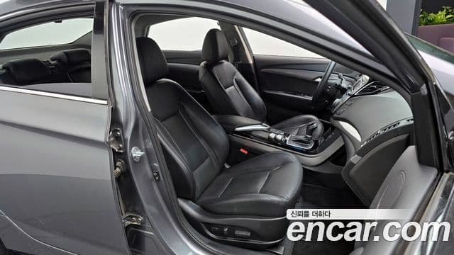 Hyundai i40 살룬 PYL, 2014 10