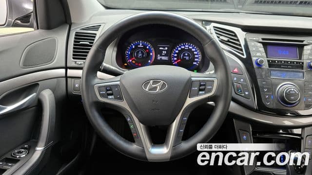 Hyundai i40 살룬 PYL, 2014 14