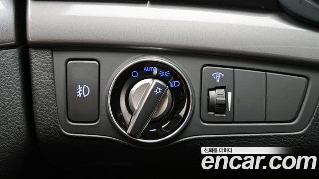 Hyundai i40 살룬 PYL, 2014 16