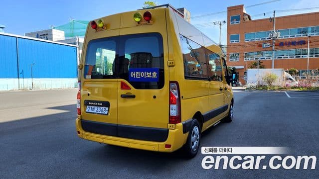 Renault Korea(Samsung) Master 13인승, 2019 2