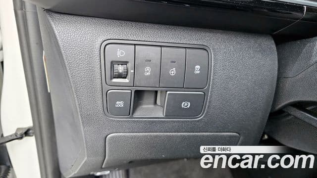 Hyundai Staria Prestige Camper 11인승, 2023 16