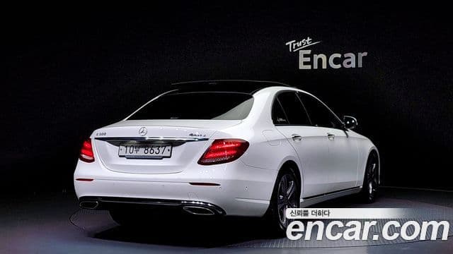 Mercedes-Benz E-класс W213 Avantgarde, 2019 2