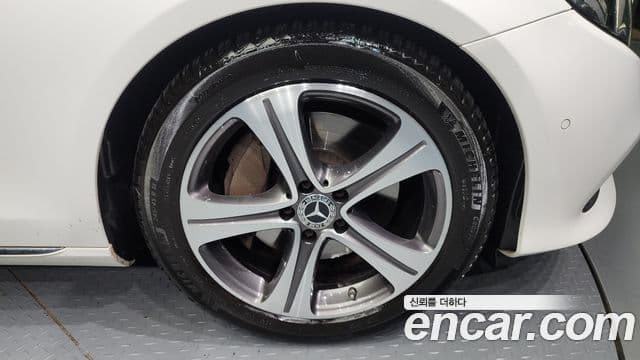 Mercedes-Benz E-класс W213 Avantgarde, 2019 все фото