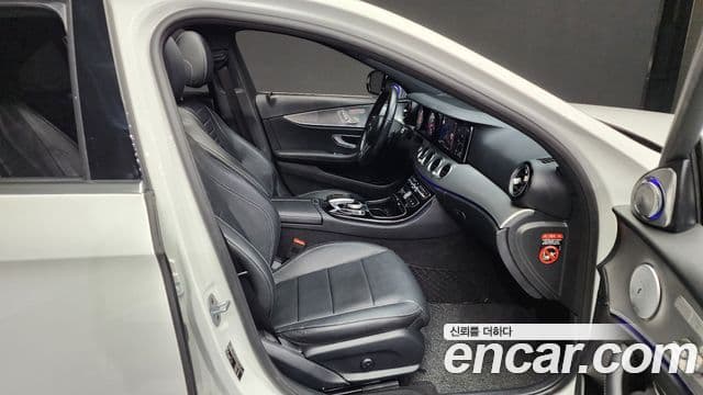 Mercedes-Benz E-класс W213 Avantgarde, 2019 11