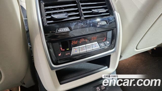 BMW X7 (G07) xDrive 40d M Sport 6인승, 2023 17