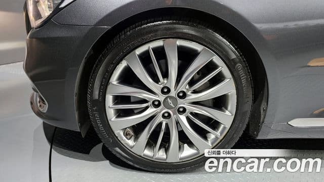 Genesis G80 Premium Luxury, 2017 все фото