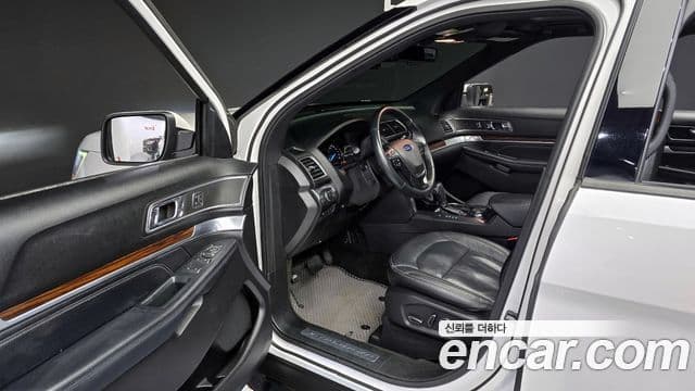 Ford Explorer 5세대, 2018 11