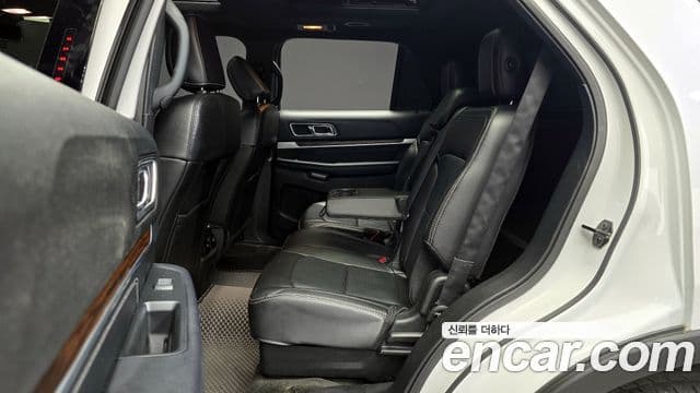 Ford Explorer 5세대, 2018 12