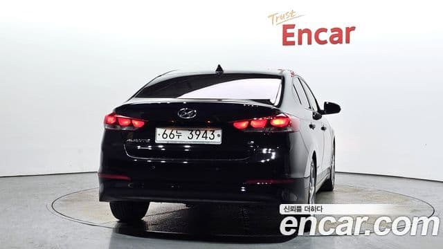 Hyundai Avante AD 1.6 GDI Value Plus, 2018 4