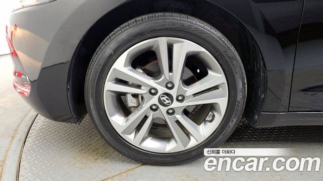 Hyundai Avante AD 1.6 GDI Value Plus, 2018 все фото