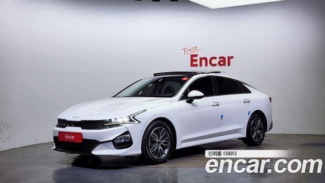 Kia K5 3세대 Trendy, 2022 1