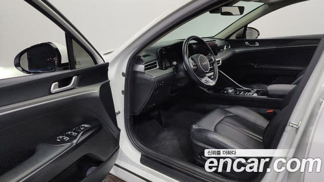 Kia K5 3세대 Trendy, 2022 10