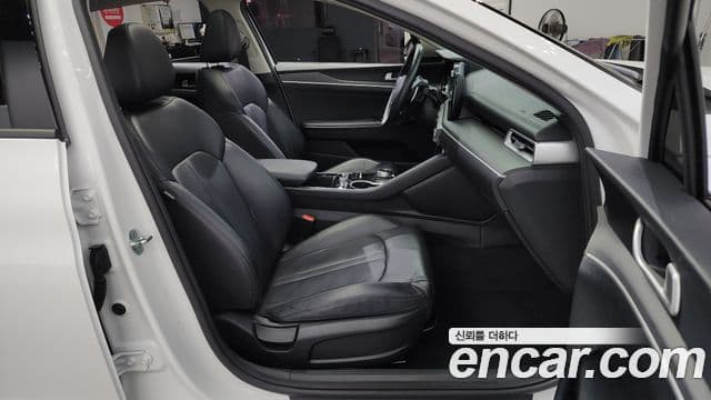 Kia K5 3세대 Trendy, 2022 12