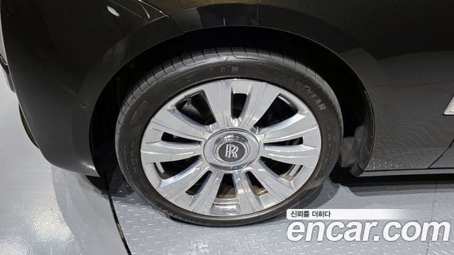 Rolls-Royce 고스트 2세대, 2023 все фото