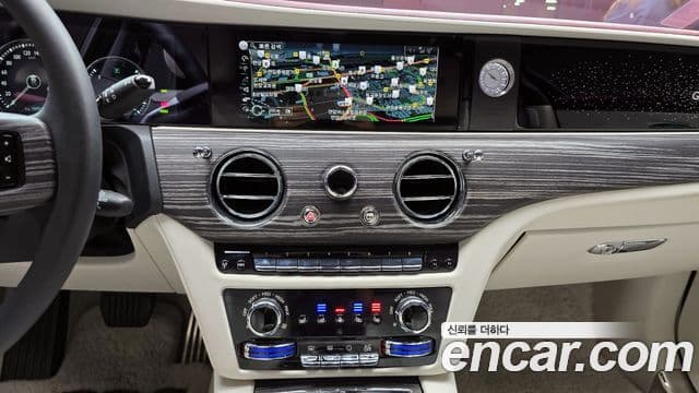 Rolls-Royce 고스트 2세대, 2023 14